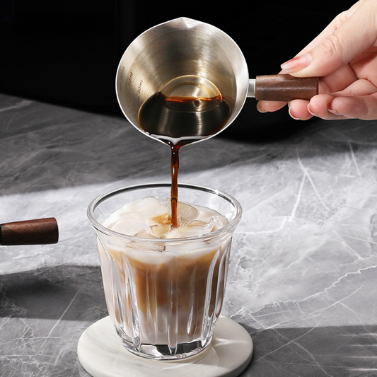 Espresso-Messbecher aus Edelstahl