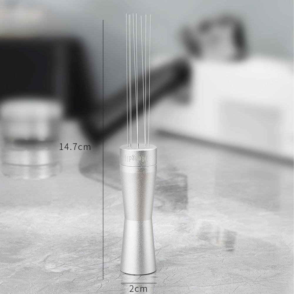 Barista-Rührnadel in Silber mit 14.7 cm Höhe – perfektes Zubehör zur Vermeidung von Klümpchen im Kaffeebett.