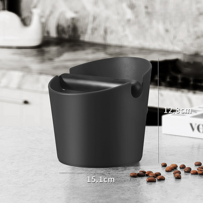 Schwarzer Abklopfbehälter für Kaffeesatz mit Höhenangabe – geeignet für professionelle und private Nutzung.
